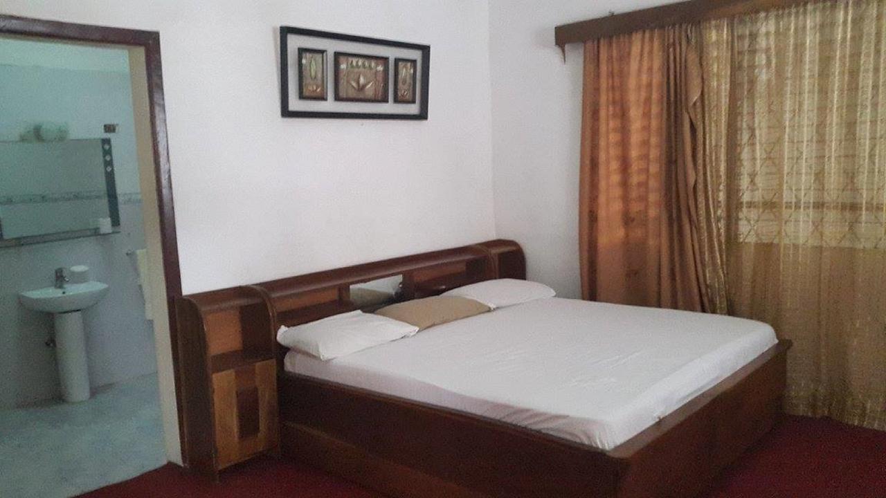 Maryland Guesthouse มอนโรเวีย ภายนอก รูปภาพ